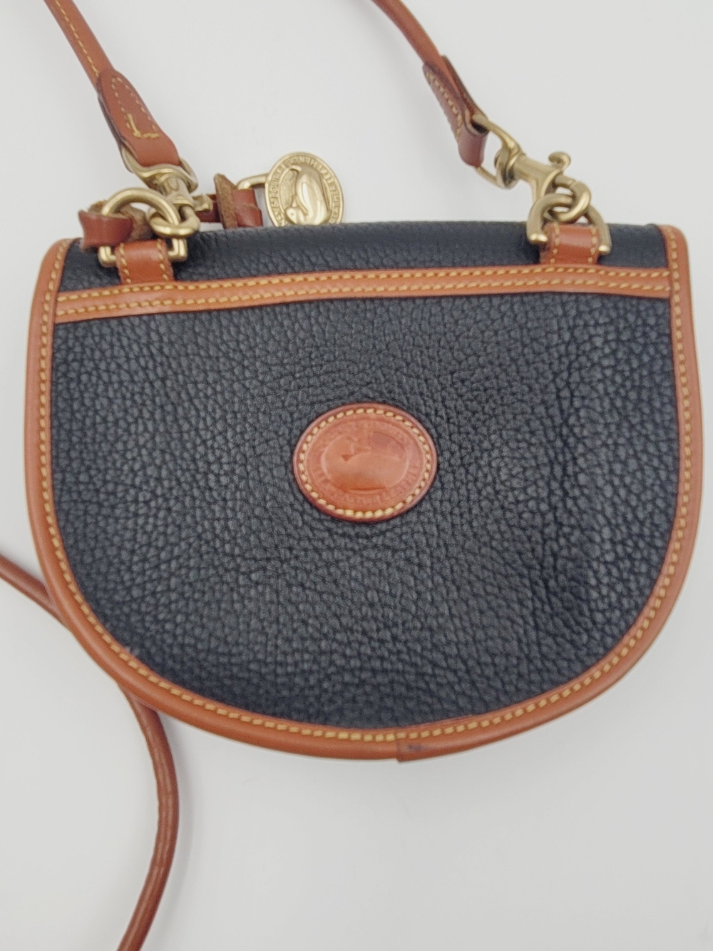 Dooney & Bourke Vintage Over And Under Mini Tack Bag - Picture 5 of 12